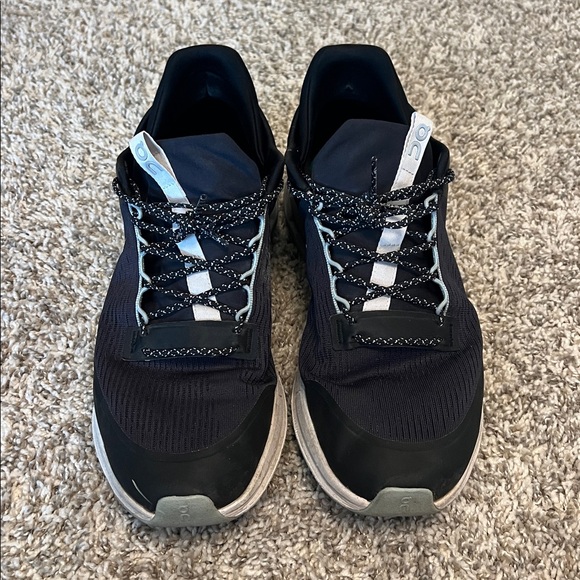 OC On Clouds Shoes 11 - Picture 6 of 12